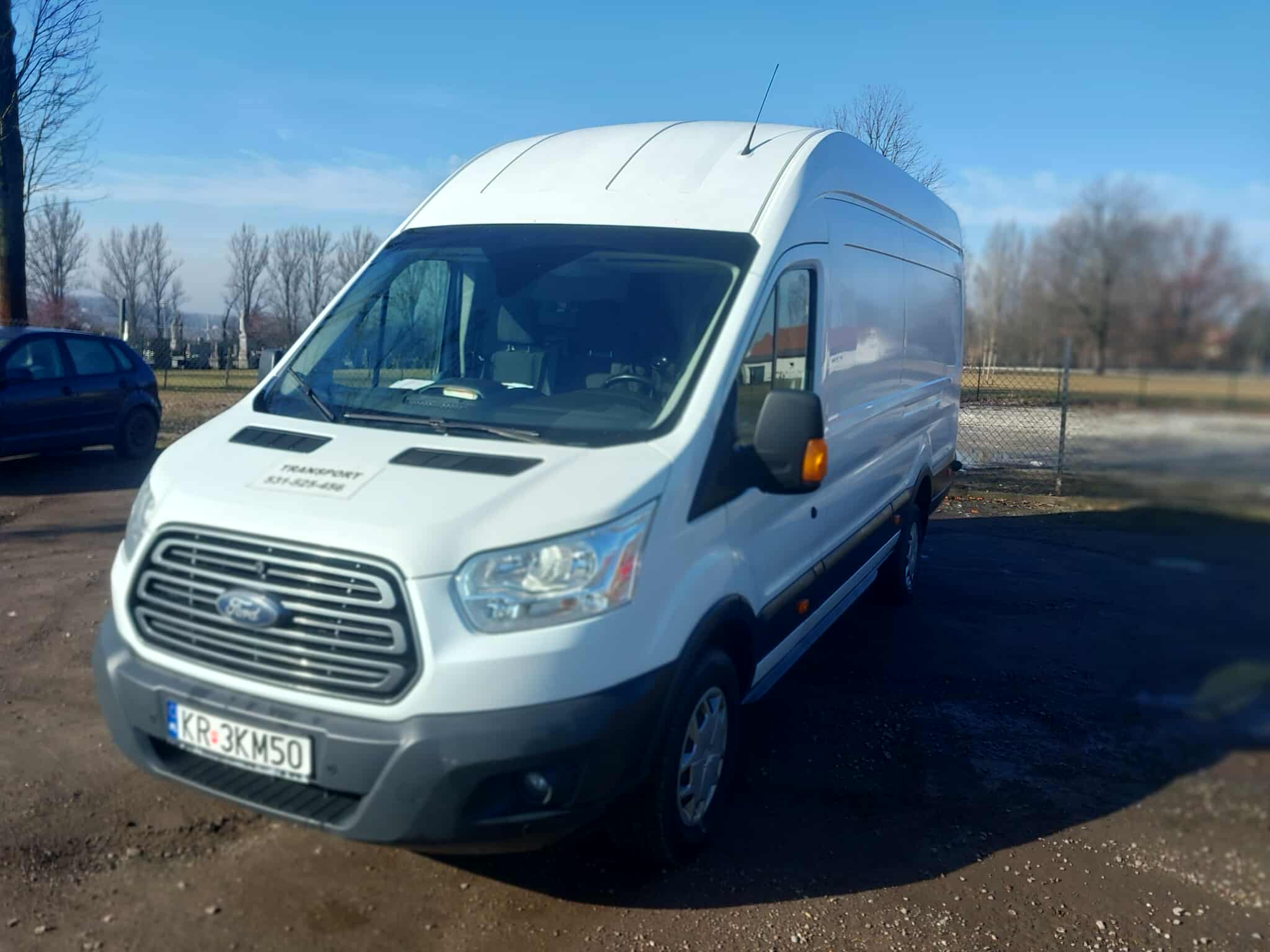 Ford Transit - widok z zewnątrz